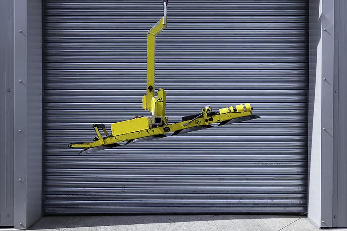 Used 2011 Wood's Powr-Grip P11104 Glass Vacuum Lifter