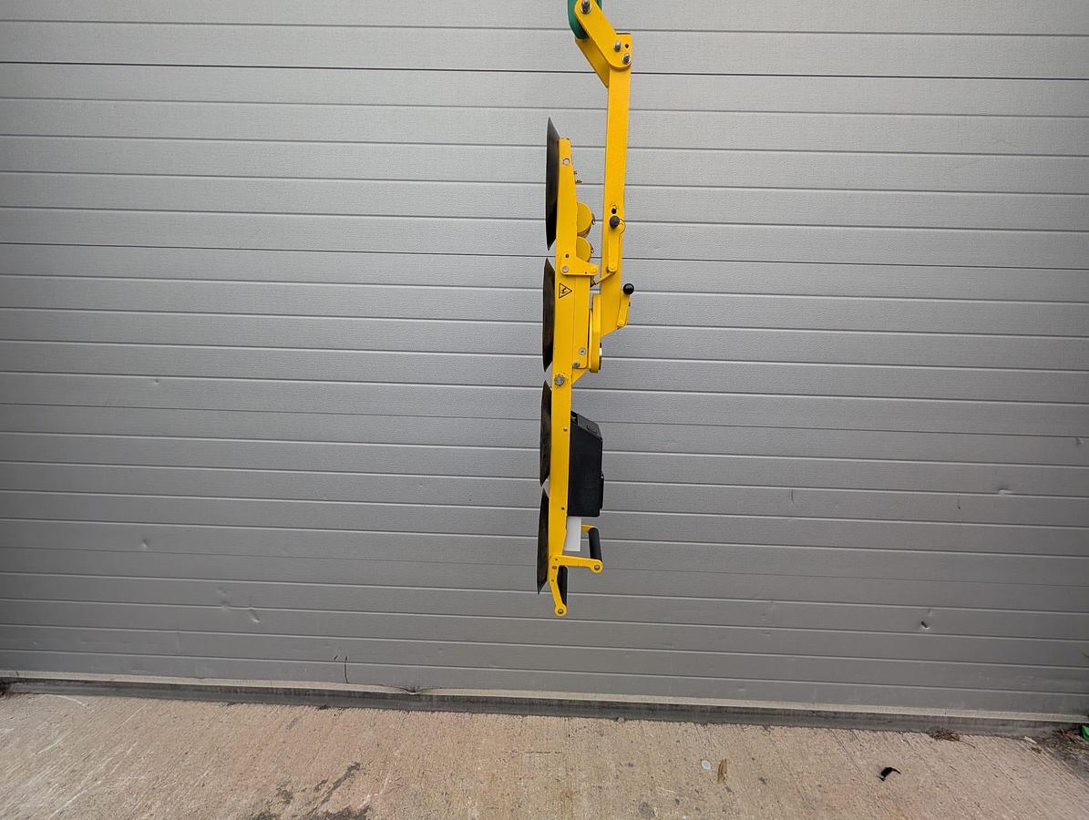 Used 2019 Wood's Powr-Grip P11104 Intelli-Grip