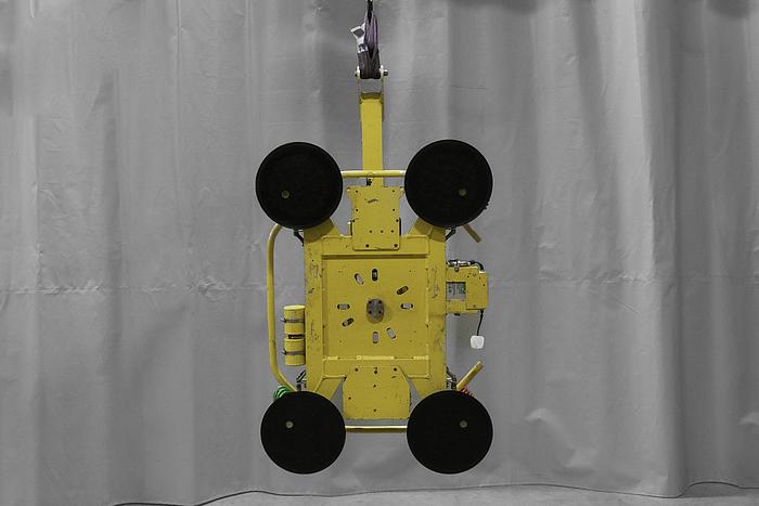 Used 2014 Wood's Powr-Grip MRTA6 Glass Vacuum Lifter