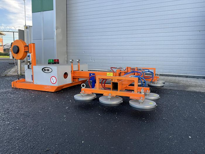 Used 2015 Fork Lift Verti-Clad Cladding Lifter
