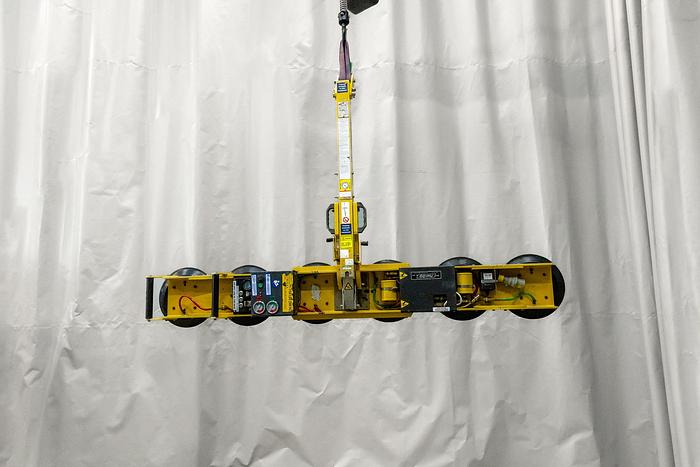Used 2011 Wood's Powr-Grip MRTA611 Glass Vacuum Lifter