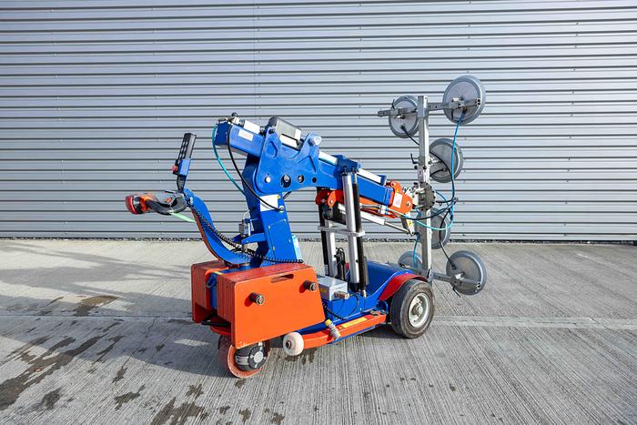 Used 2014 Oscar 600 Glazing Robot