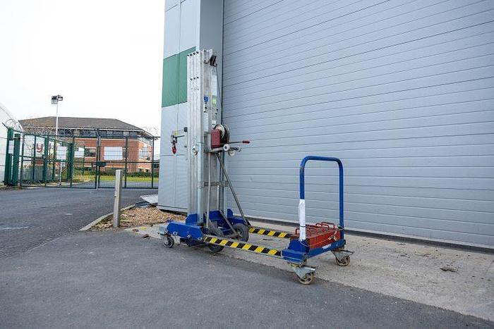 Used KS Glassmax 250 Manual Hoist