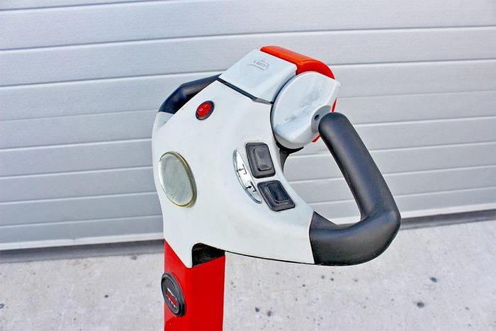 Used Sold - 06/23 - 2014 Tow Cart 350