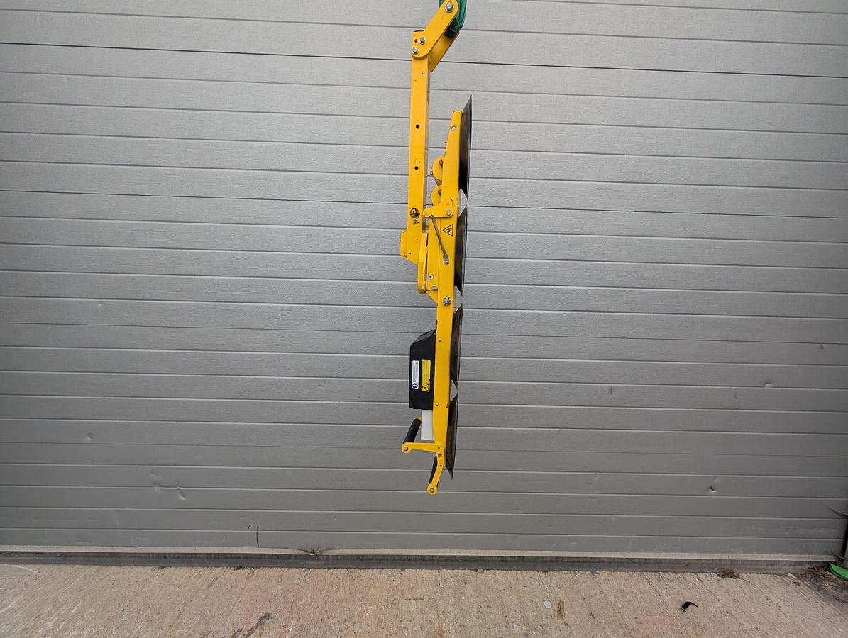 Used 2019 Wood's Powr-Grip P11104 Intelli-Grip