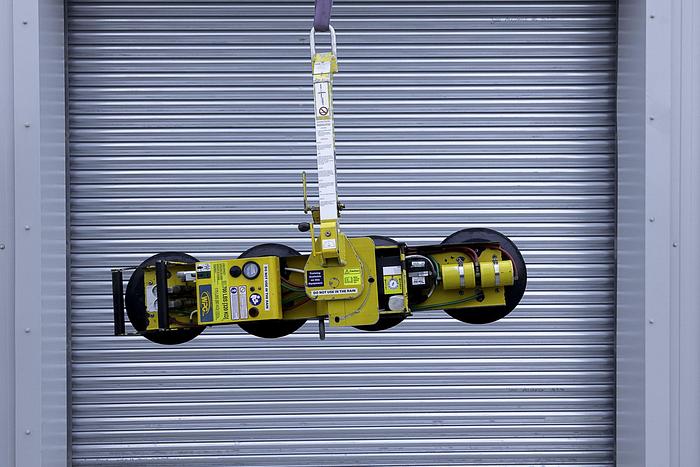 Used 2011 Wood's Powr-Grip P11104 Glass Vacuum Lifter