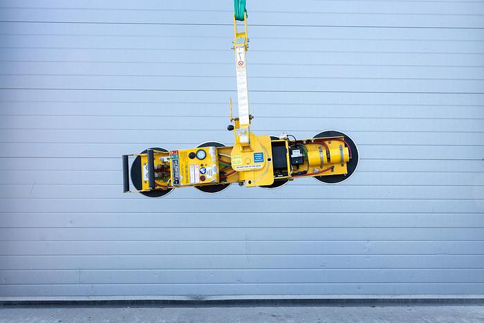 Used 2011 Wood's Powr-Grip P11104 Glass Vacuum Lifter