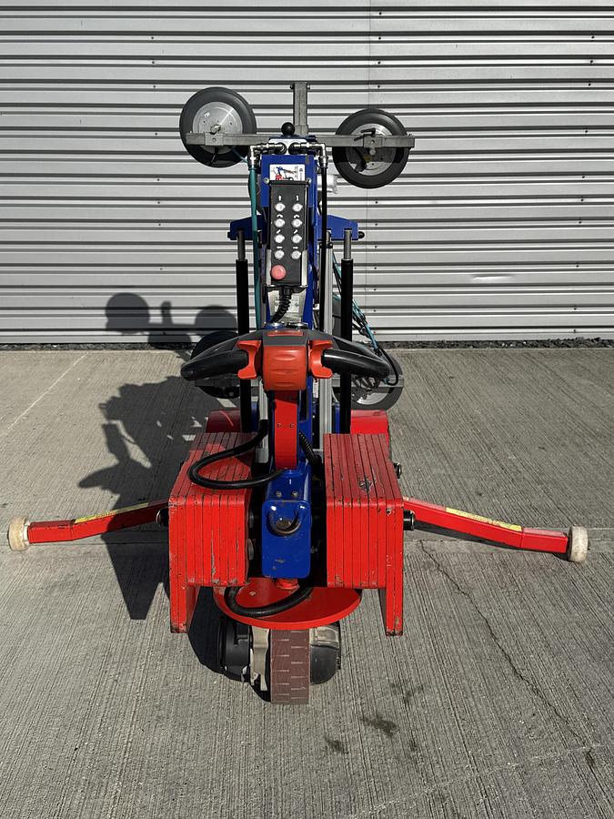 Used Oscar 600 Offroad Glazing Robot