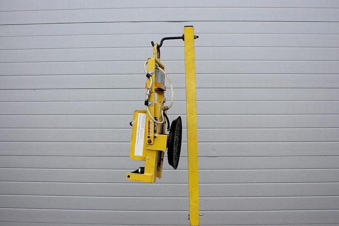 Used 2007 Wood's Powr-Grip MT1 Glass Vacuum Lifter