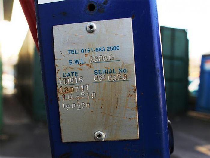 Used Sold - 10/22 - 2006 KS Big Foot 280 Floor Crane