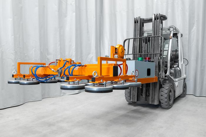 Used 2015 Oktopus Fork Lift Verti-Clad Cladding Lifter