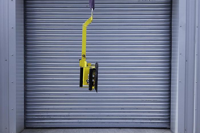 Used 2011 Wood's Powr-Grip P11104 Glass Vacuum Lifter