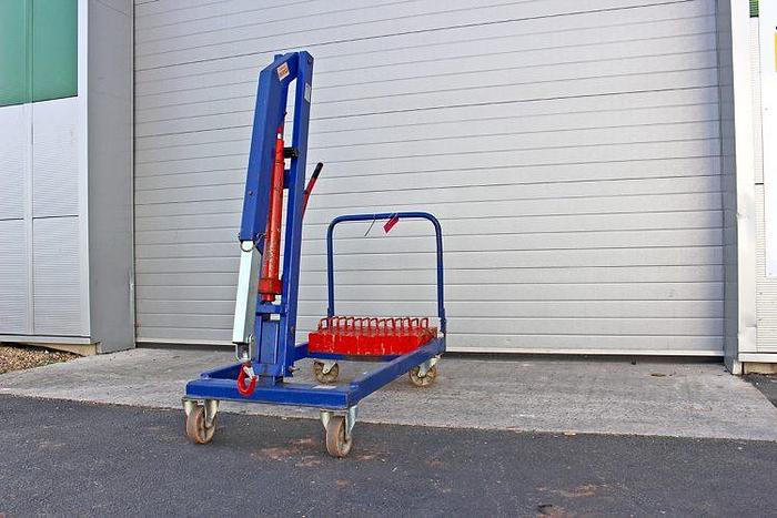 Used Sold - 01/22 - 2006 KS Glassboy 330 Floor Crane