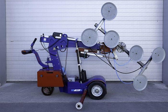 Used Sold - 05/25 - Oscar 600 Glazing Robot