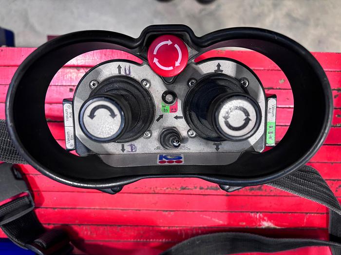 Used 2016 Oscar 1000 Plus Glazing Robot