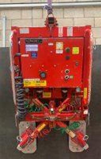 Used Sold - 10/22 - 2010 Wood's Powr-Grip Clad-King Cladding Lifter