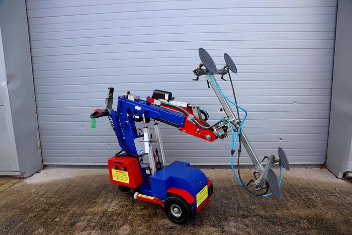 Used 2017 Oscar 280 Glazing Robot