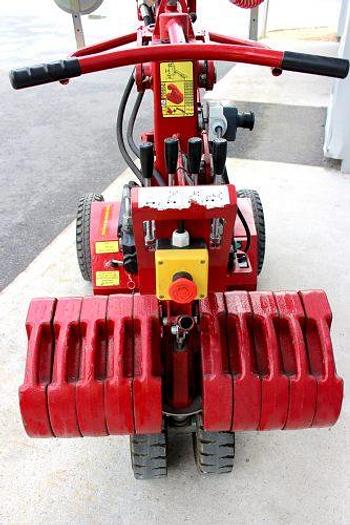 Used Sold - 12/19 - 2013 Intellitech Geko 350 Glazing Robot