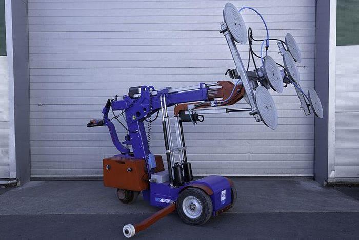 Used Sold - 05/25 - Oscar 600 Glazing Robot