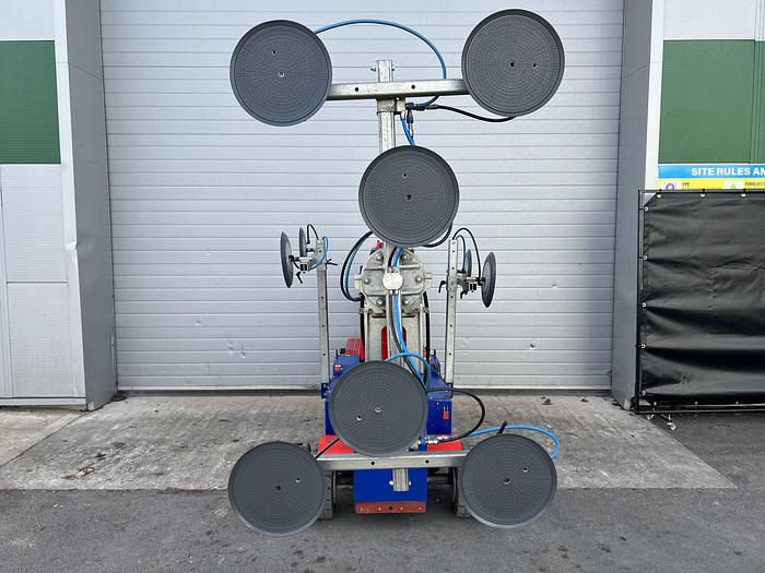 Used 2018 Oscar 1000 Plus Glazing Robot