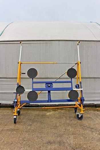 Used Sold - 02/20 - 2011 Quattrolifts Nomad Glass Trolley