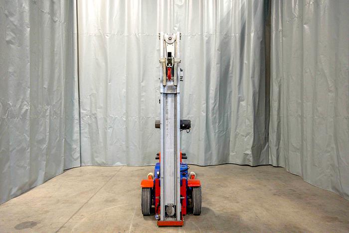 Used 2015 Oscar 250 E Floor Crane