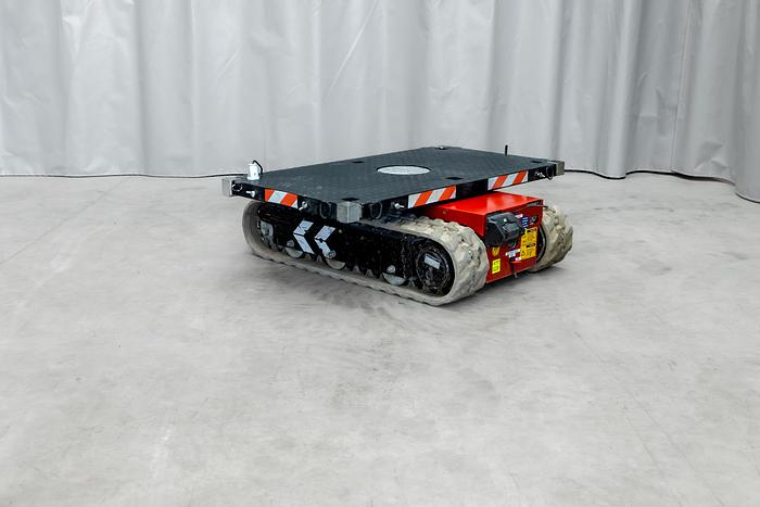 Used 2019 Hoeflon TC1 Tracked Carrier