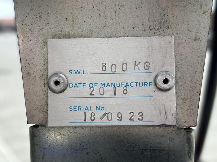 Used 2018 Oscar 600 Offroad Glazing Robot