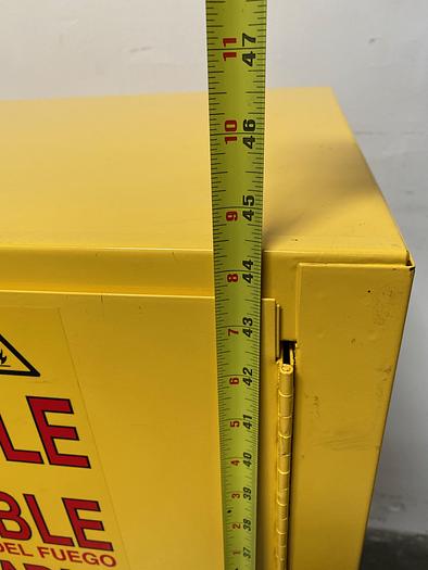 Used JustRite 25300 30 Gallon Flammable Cabinet 43"x 18"x 44" Manual Close