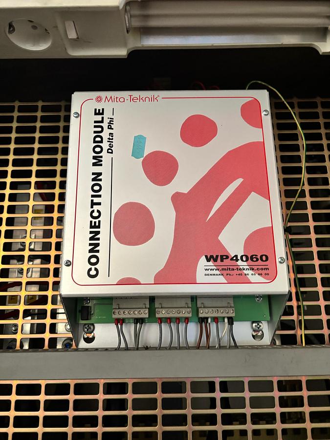 Gebraucht Nordex N 60 1,3 MW Bodensteuerschrank mit Display