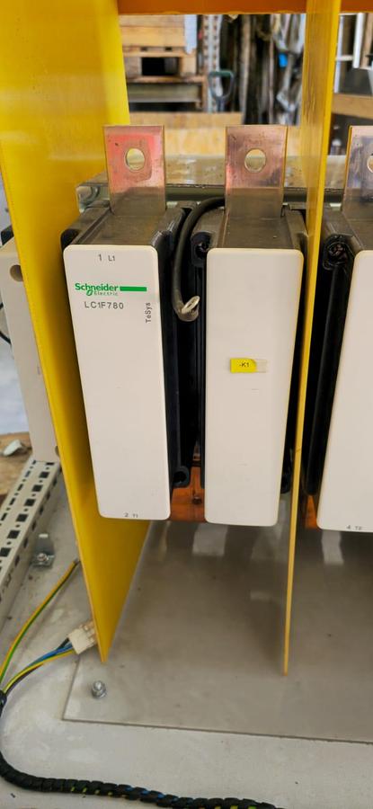 Gebraucht Leistungsschütz Schneider LC1F780Schneider