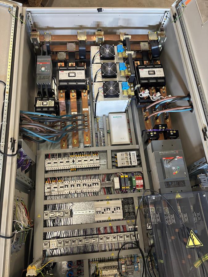 Gebraucht Nec - Micon NM52 Bodensteuerschrank AT2