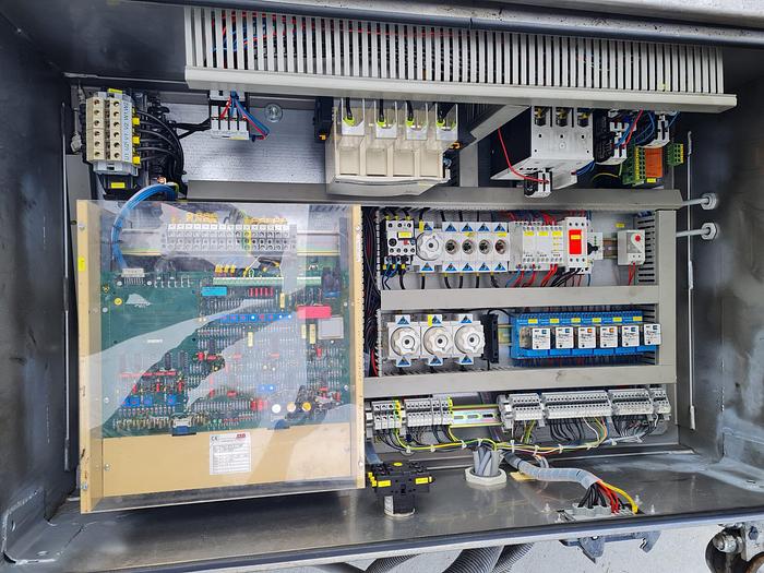 Gebraucht GE Tacke TW 1,5 S Achsschaltschrank-Akkukiste incl. Pitchboard / pitch box, Nr. 0040 091 6 / 505, Typ: GNR-030S