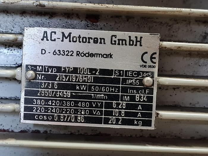 Gebraucht Enercon E-66 Hydraulikstation für Haltebremse mit Handpumpe für Rotorarretierung, FYP 100L-2