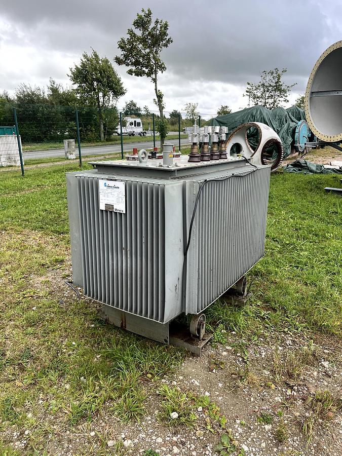 Gebraucht Vestas V52 Transformator Schneider Elektric 1000 kVA / 20 kV / 620 V