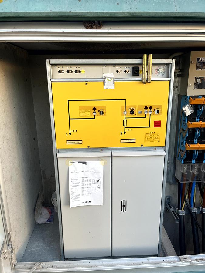 Gebraucht Kompakstation / Trafostation AN Bonus 1300 kW, 20 kV / 690 V, 1600 kVA