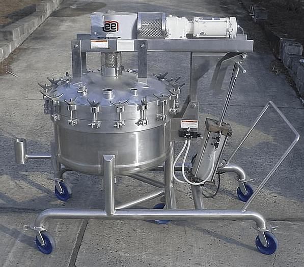 Used 100 GALLON LEE DOUBLE MOTION VACUUM PROCESSOR – S/S – VACUUM