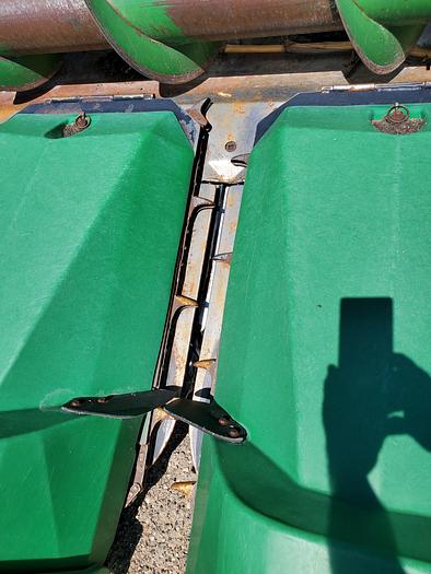 Used John Deere 9600 Combine w/ Corn + Grain Heads