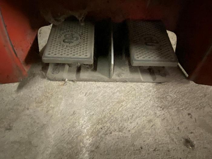 Used RAS 25.11 Seam Closer