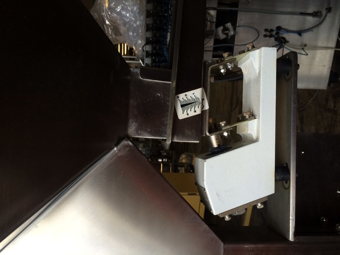 Used ENMIN Stainless Steel Vibratory Feeder Feeders