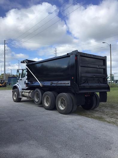 Used 2008 FREIGHTLINER M2 112 TRI AXLE DUMP TRUCK