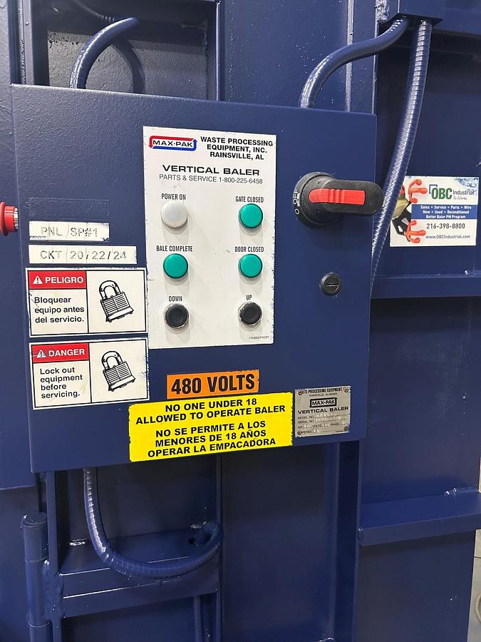 Used Max-pak MP60-HD-15 - Vertical Baler