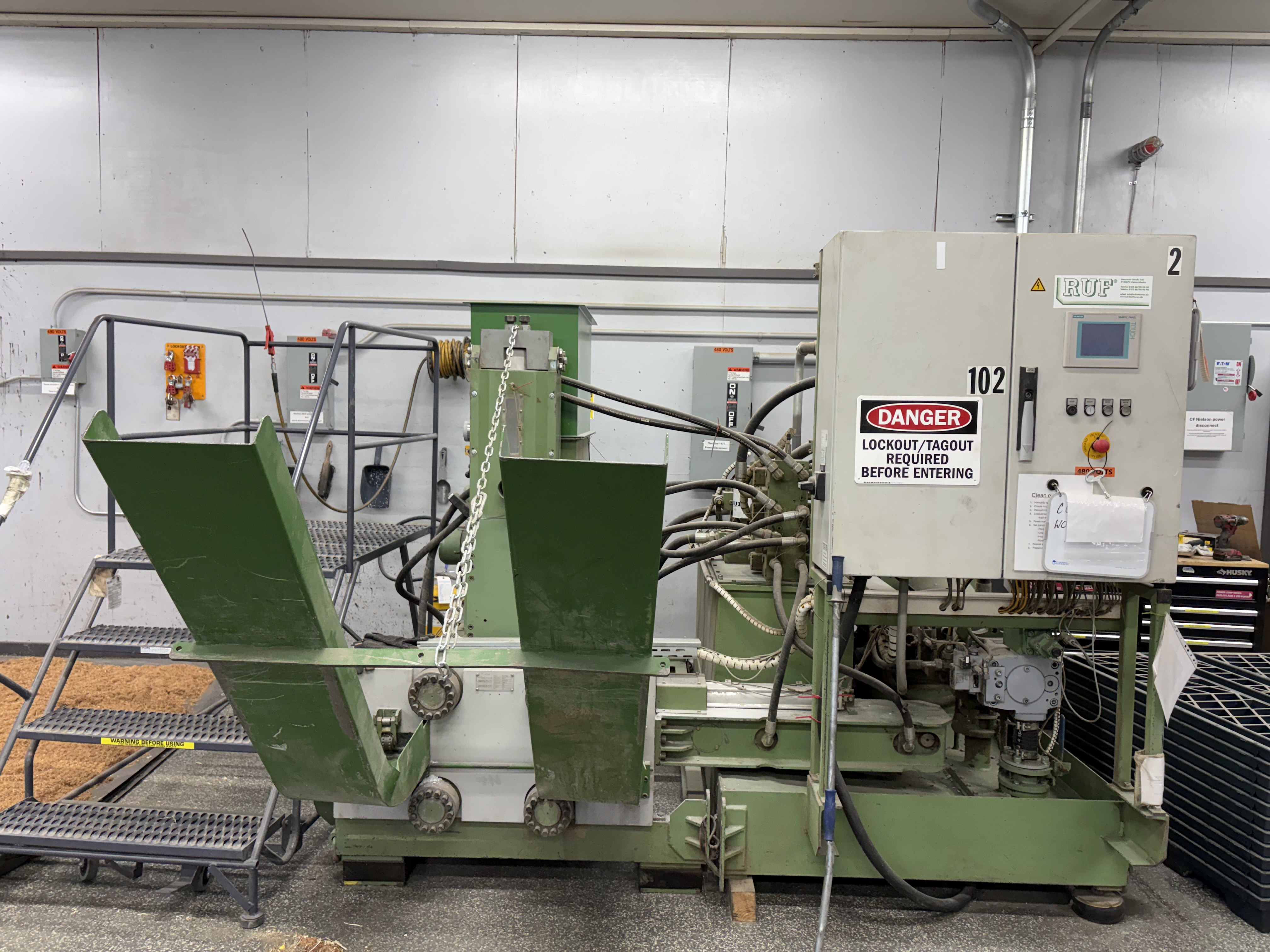 Used Ruf Model 1100 Briquetter