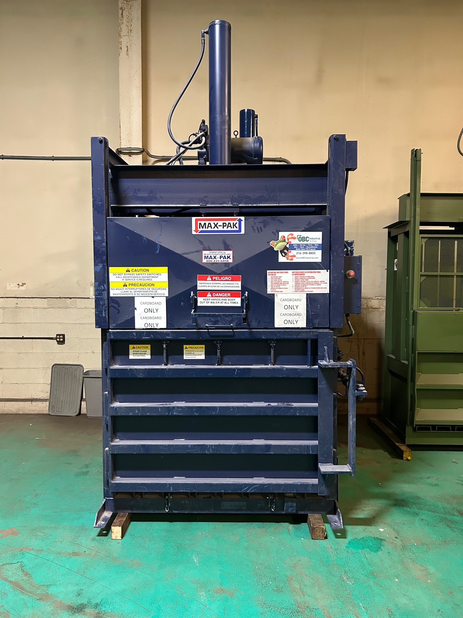 Used Max-pak MP60-HD-15 Vertical Baler