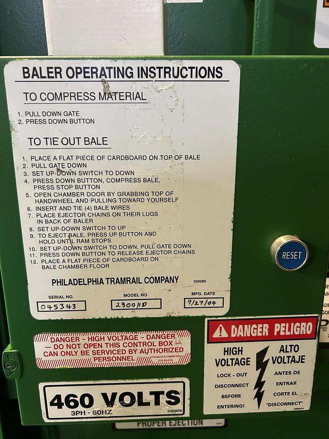 Refurbished Philadelphia Tramrail 2300HD - Vertical Baler