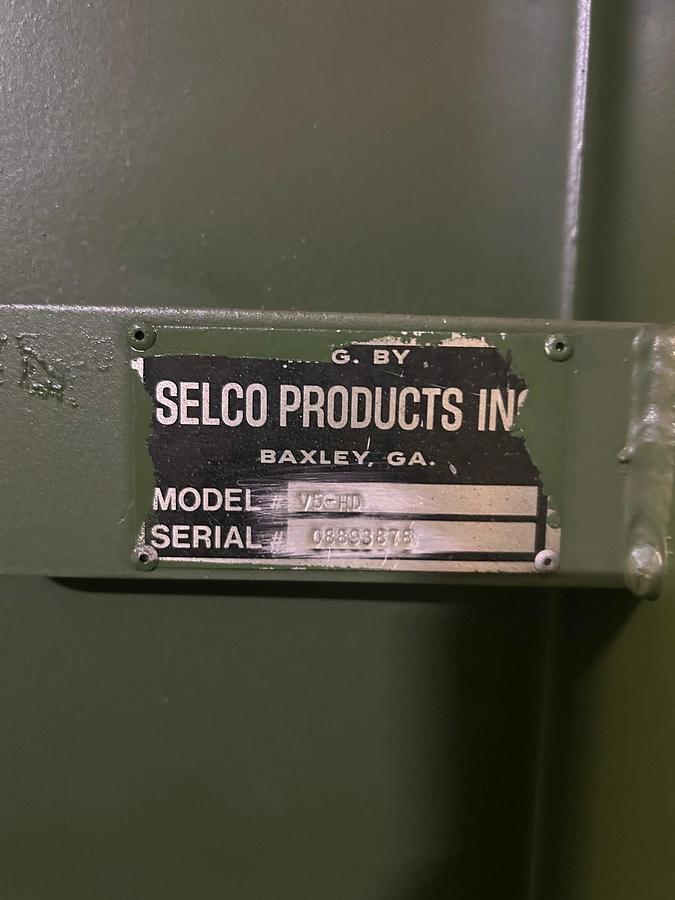 Used Used Harris V5-HD Vertical Baler