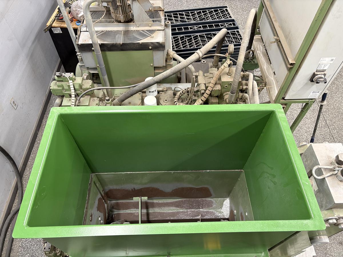 Used Ruf Model 1100 Briquetter