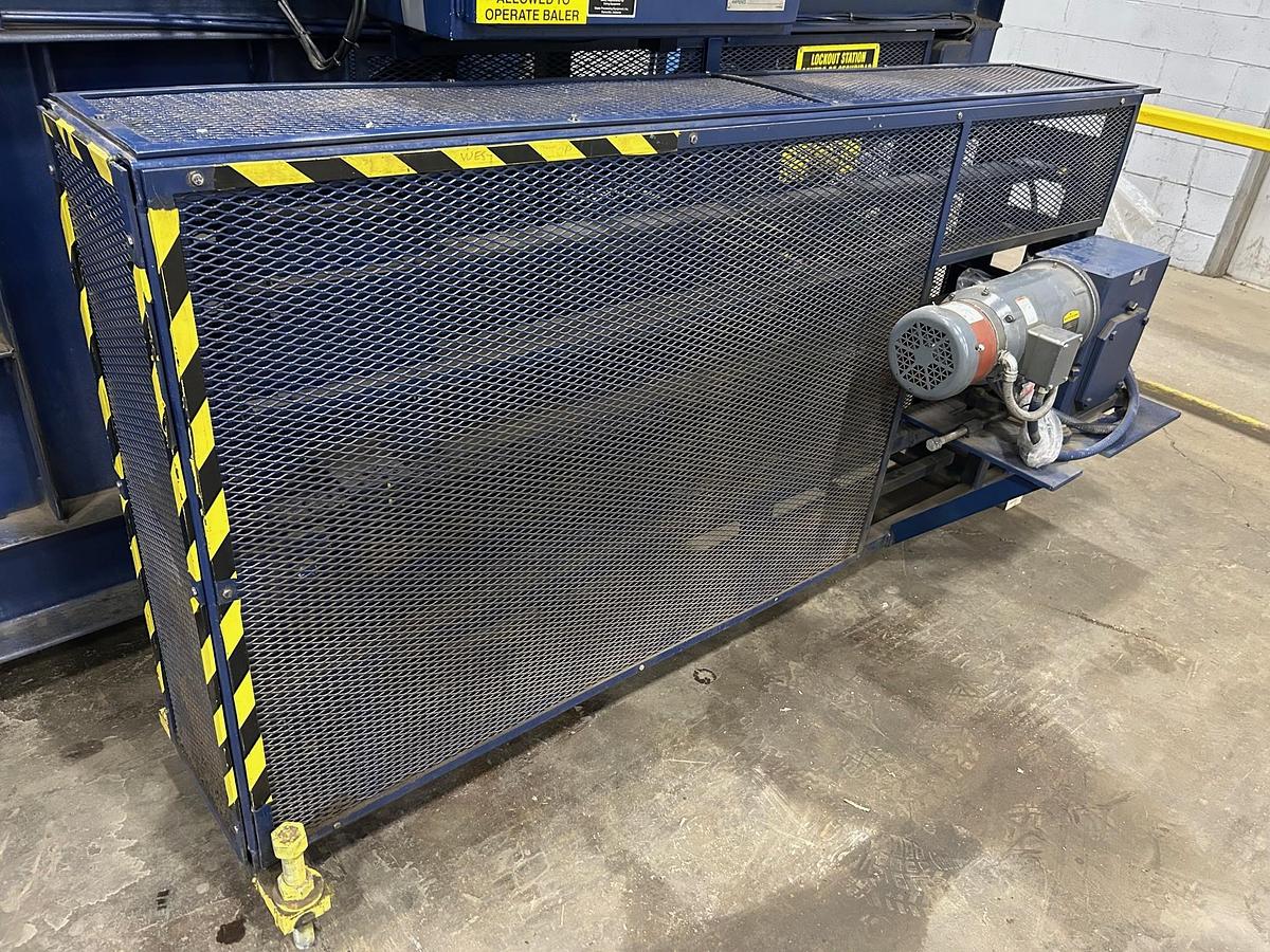 Used Max-pak HOE4260-308AR Horizontal Auto-tie Baler