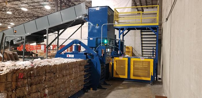 American Baler DC Auto-Tie Horizontal Baler