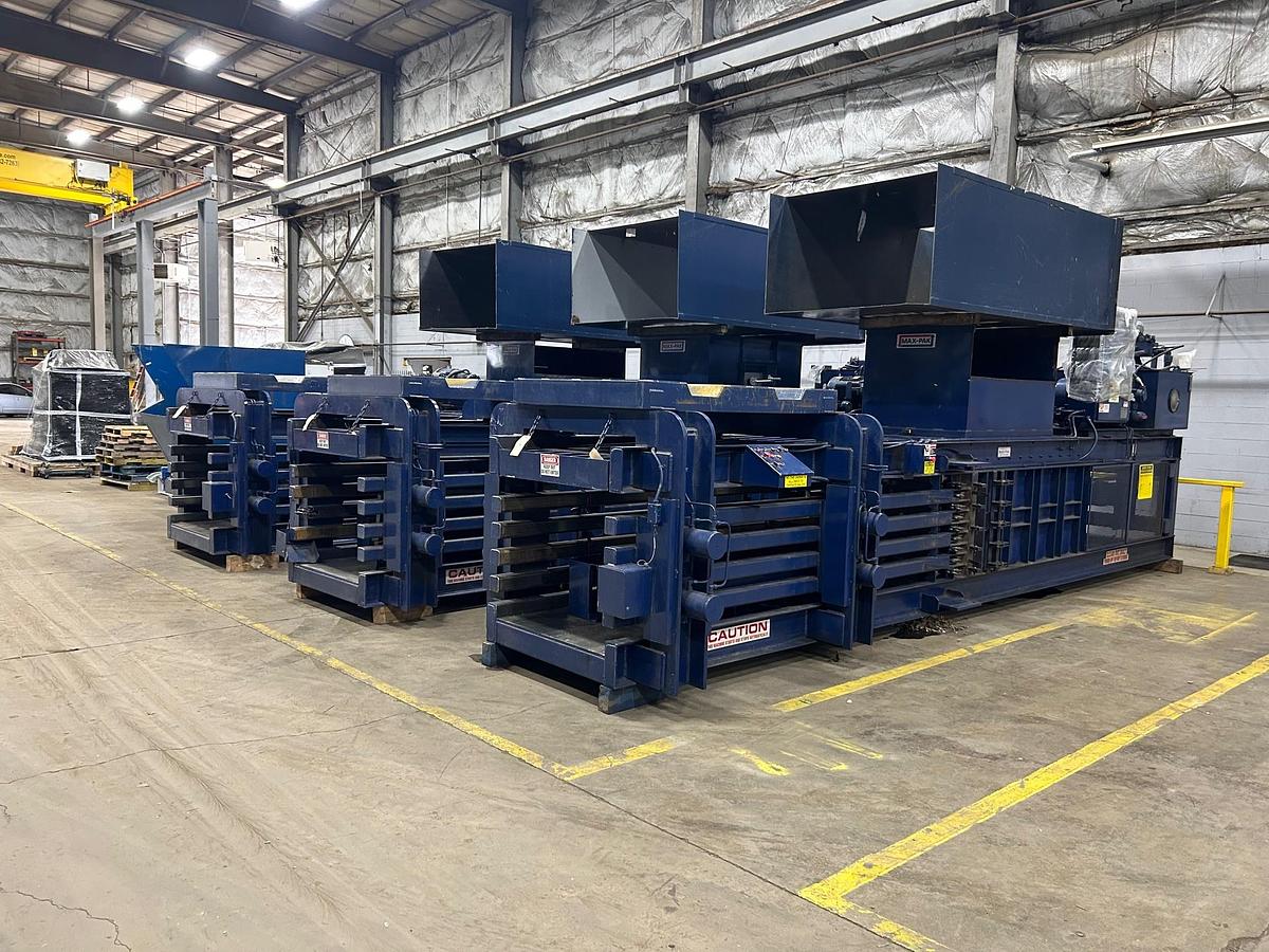 Used Max-pak HOE 4260-308AR Horizontal Auto-tie Baler